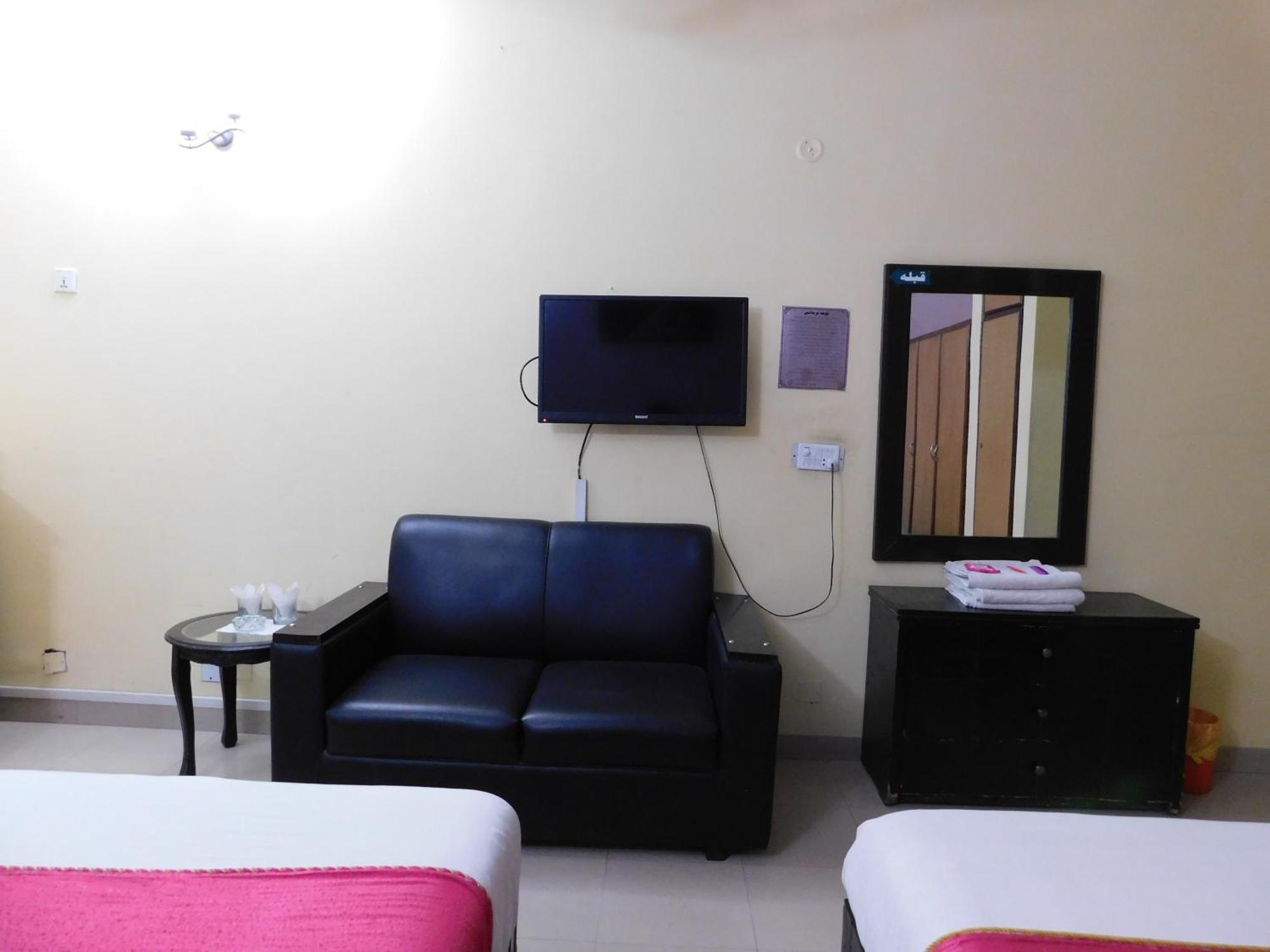 Hotel Tourist Inn Lahore Luaran gambar