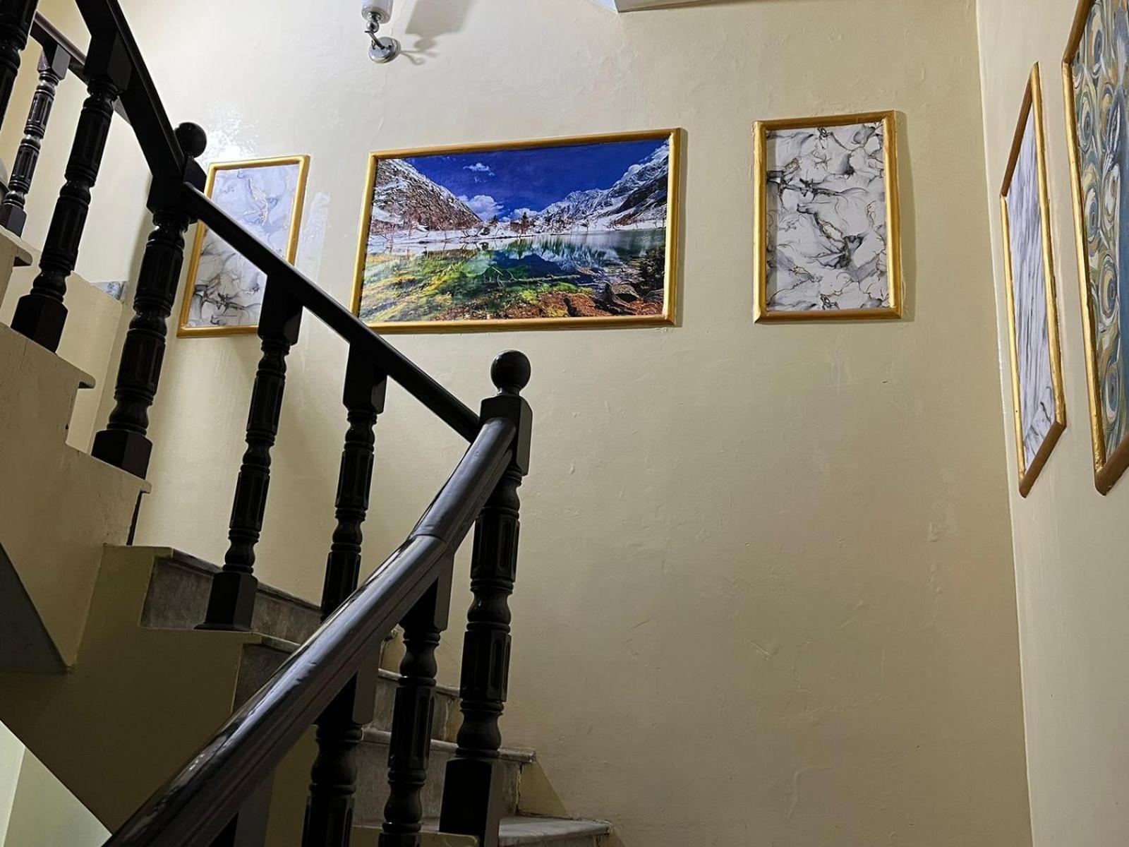 Hotel Tourist Inn Lahore Luaran gambar