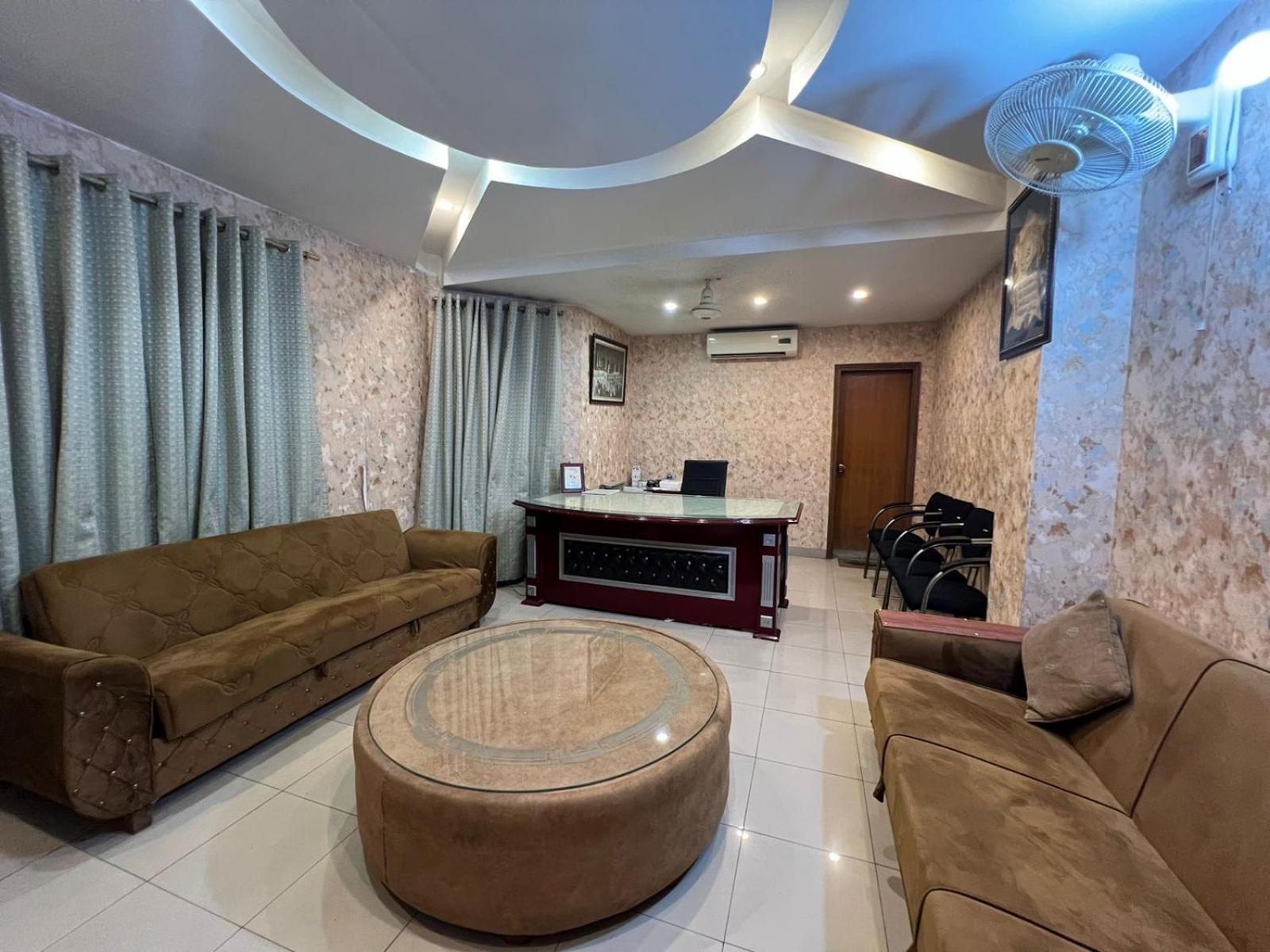 Hotel Tourist Inn Lahore Luaran gambar