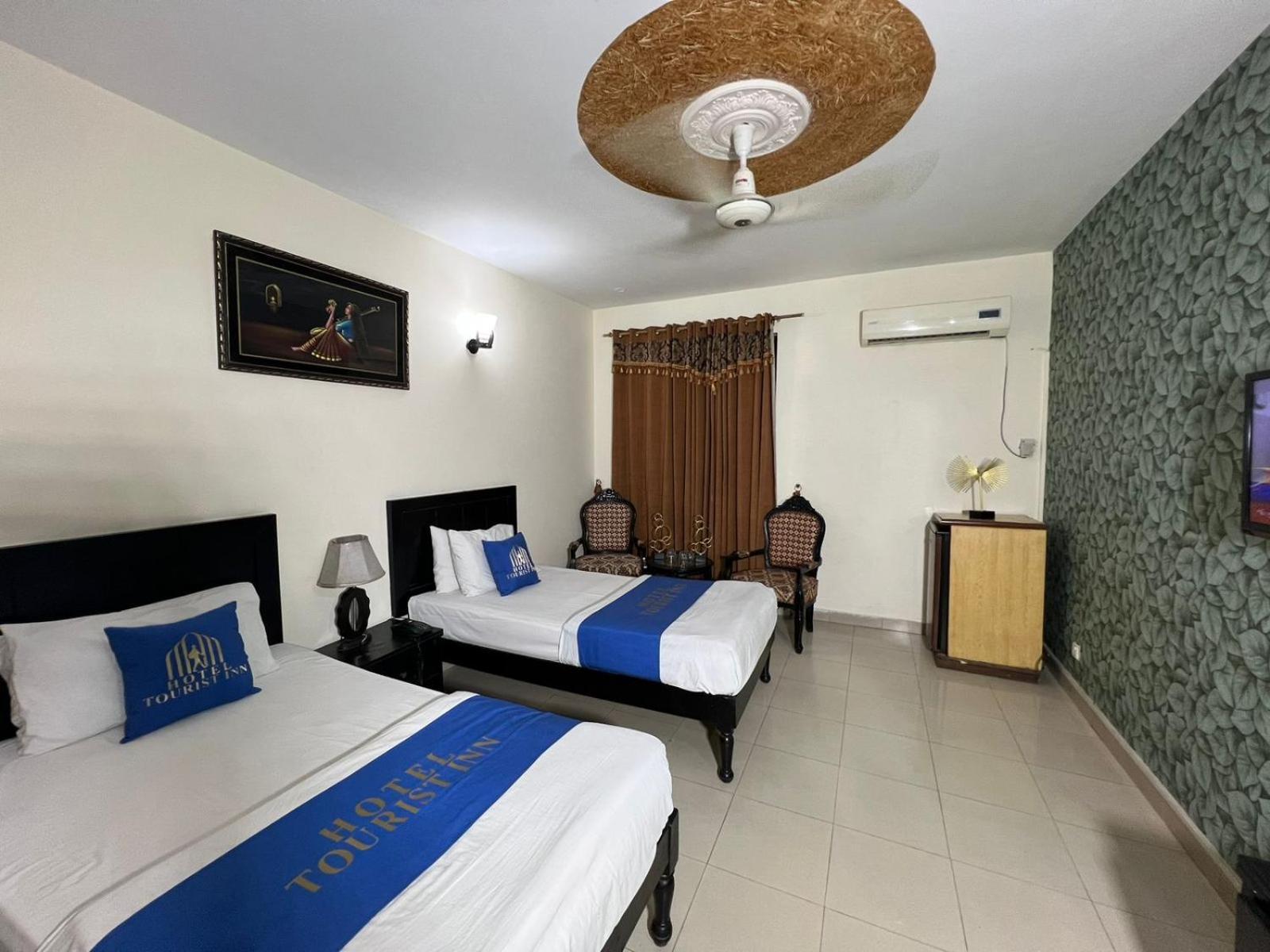 Hotel Tourist Inn Lahore Luaran gambar